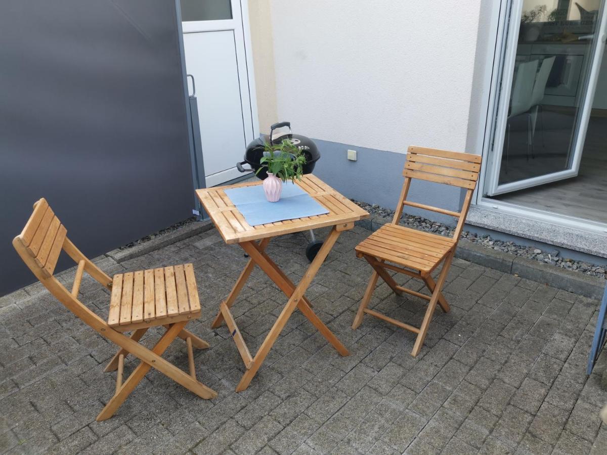 Modernes Appartement Schwarzwald Naehe Freiburg Winden im Elztal Buitenkant foto