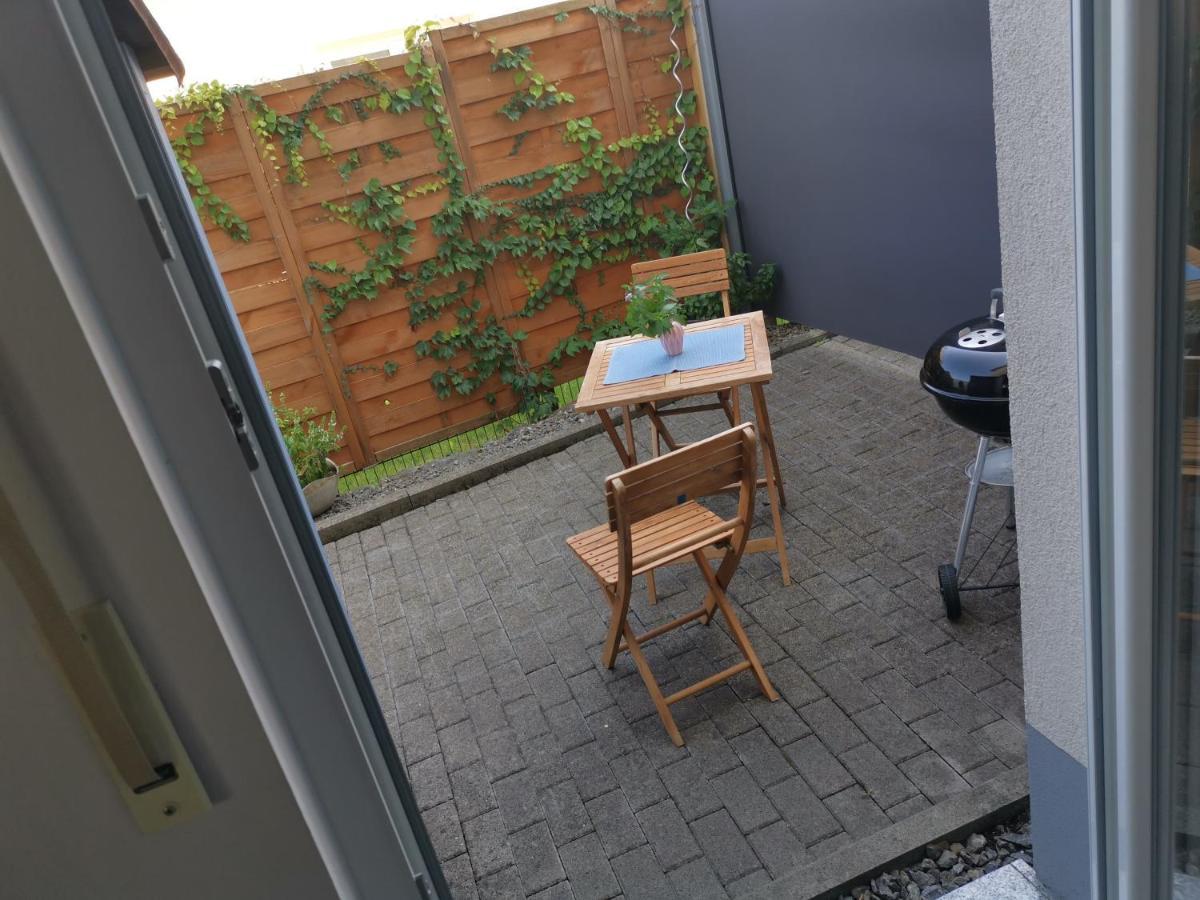 Modernes Appartement Schwarzwald Naehe Freiburg Winden im Elztal Buitenkant foto